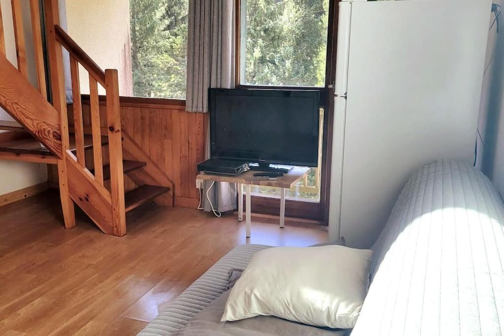 Duplex 4/6P Le Familial Lejlighed Laveissière Eksteriør billede